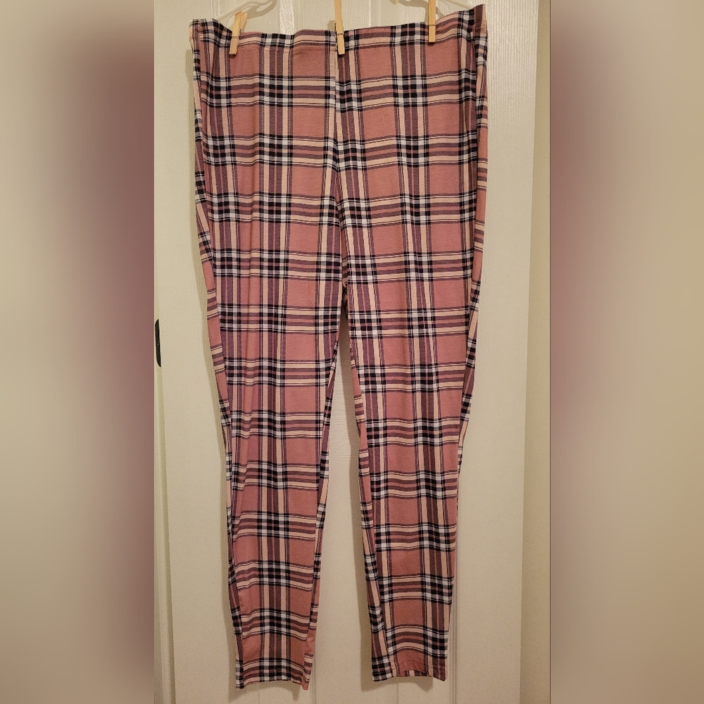 Plaid Pink Leggings
